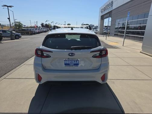 Crystal White Pearl 2025 Subaru Impreza BASE