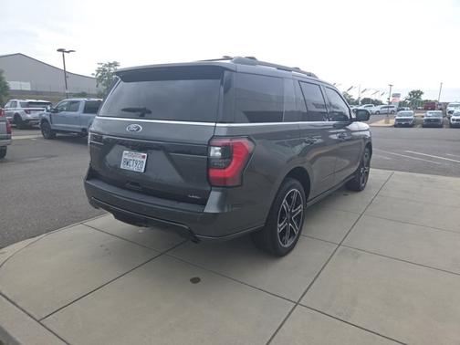 MAGNETIC METALLIC 2021 Ford Expedition LIMITED