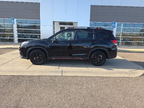 2023 Subaru Forester SPORT