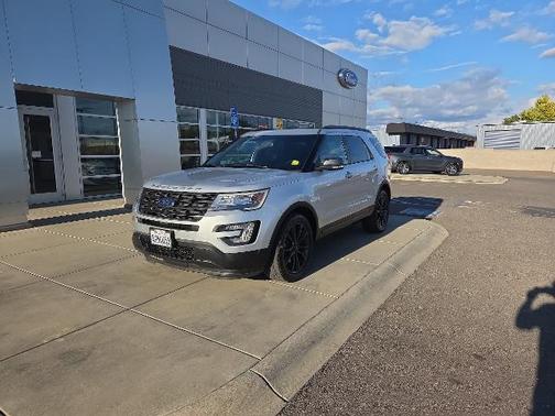 2017 Ford Explorer XLT