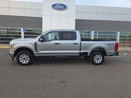 2024 Ford F-250 XLT