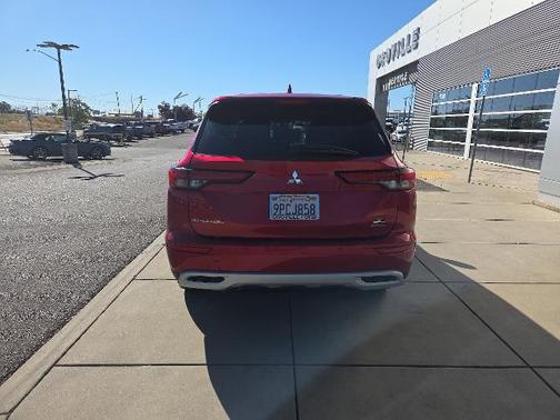 2023 Mitsubishi Outlander SE SPECIAL EDITION