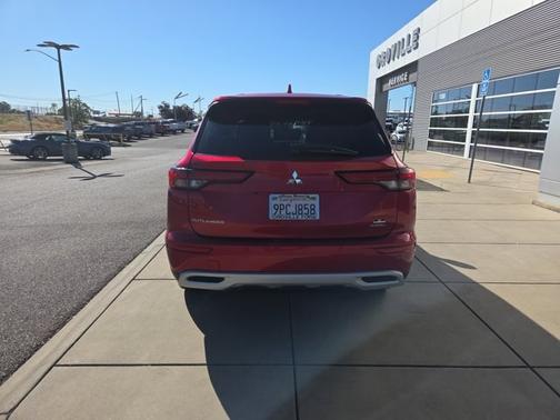 2023 Mitsubishi Outlander SE SPECIAL EDITION