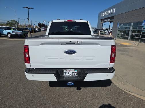 OXFORD WHITE 2023 Ford F-150 XLT