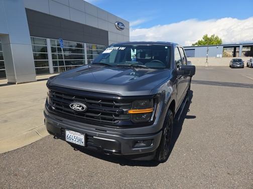 CARBONIZED GRAY METALLIC 2025 Ford F-150 XLT