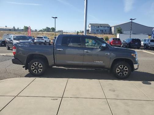 2018 Toyota Tundra LIMITED