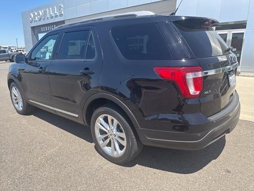 AGATE BLACK 2019 Ford Explorer XLT