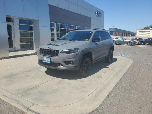 2022 Jeep Cherokee X