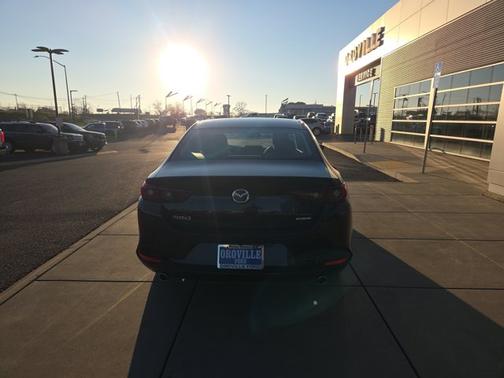 2024 Mazda Mazda3 SELECT