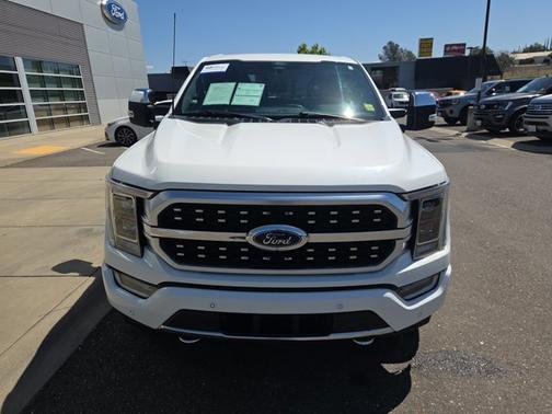 STAR WHITE METALLIC TRICOAT 2022 Ford F-150 PLATINUM