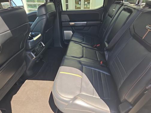STAR WHITE METALLIC TRICOAT 2022 Ford F-150 PLATINUM