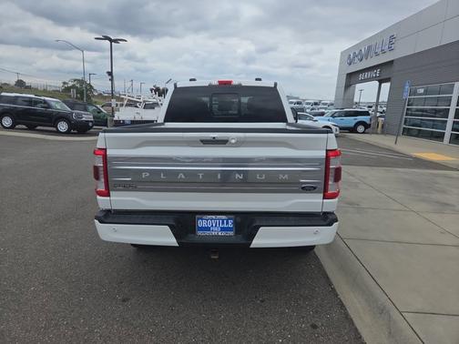 STAR WHITE METALLIC TRICOAT 2022 Ford F-150 PLATINUM