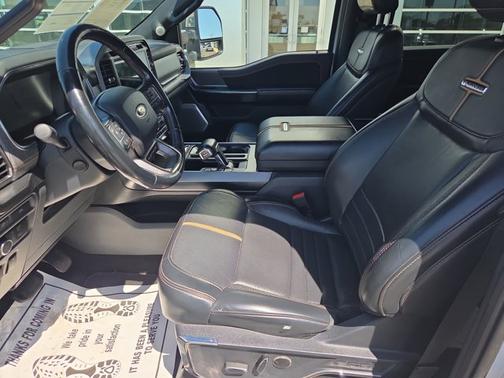 STAR WHITE METALLIC TRICOAT 2022 Ford F-150 PLATINUM