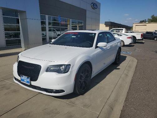 2023 Chrysler 300 S