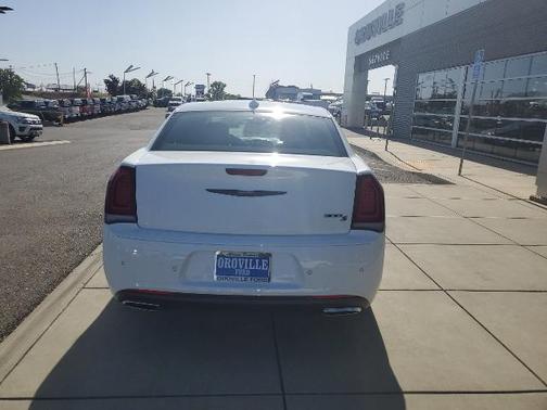 2023 Chrysler 300 S