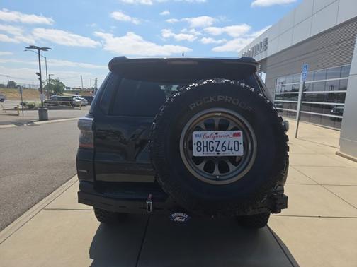 Midnight Black Metallic 2019 Toyota 4Runner TRD OFF ROAD PREMIUM
