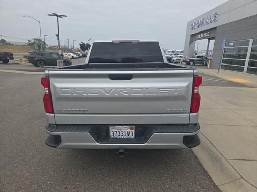 Silver Ice Metallic 2019 Chevrolet Silverado 1500 CUSTOM