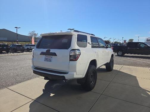 2022 Toyota 4Runner TRD OFF ROAD PREMIUM