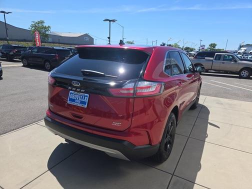 RAPID RED TINTED CC 2022 Ford Edge