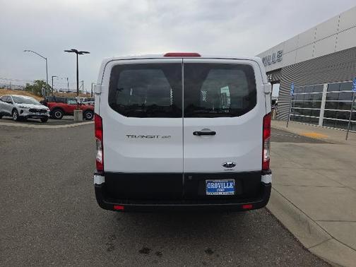 2024 Ford Transit-250 