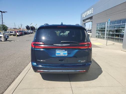 2021 Chrysler Pacifica TOURING L