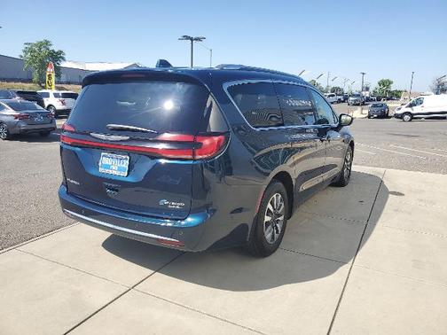 2021 Chrysler Pacifica TOURING L
