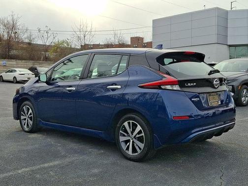 2022 Nissan Leaf S PLUS