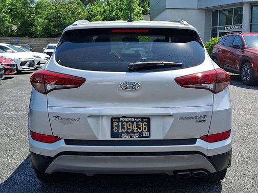 Molten Silver 2017 Hyundai TUCSON Sport