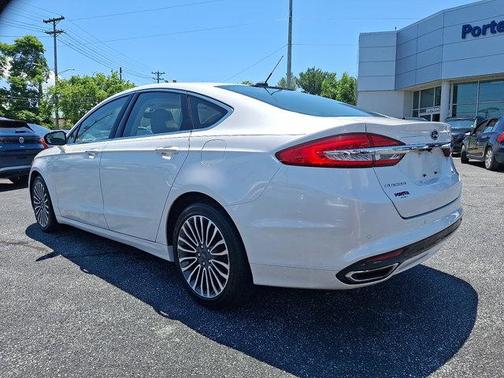 2017 Ford Fusion SE