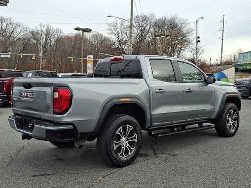 2023 GMC Canyon AT4
