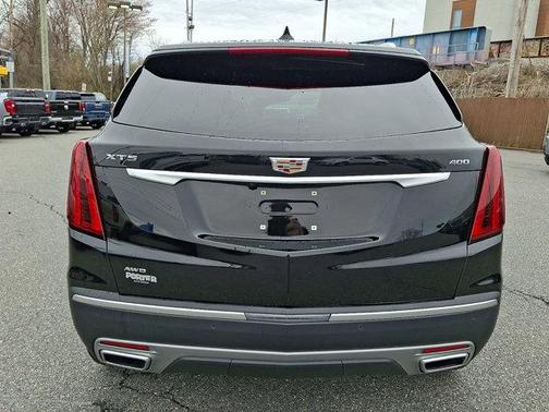 Stellar Black Metallic 2023 Cadillac XT5 Premium Luxury