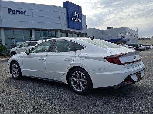 2021 Hyundai SONATA SEL