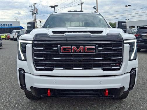 2024 GMC Sierra 2500 AT4