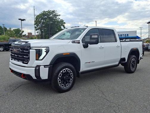 2024 GMC Sierra 2500 AT4