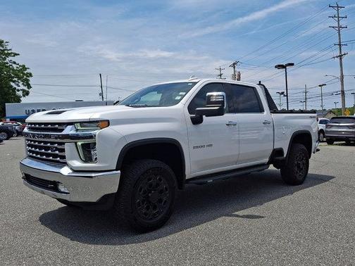 Iridescent Pearl Tricoat 2023 Chevrolet Silverado 2500 LTZ
