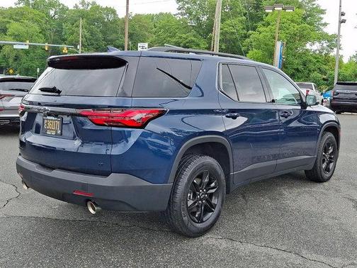 Northsky Blue Metallic 2023 Chevrolet Traverse LT Cloth