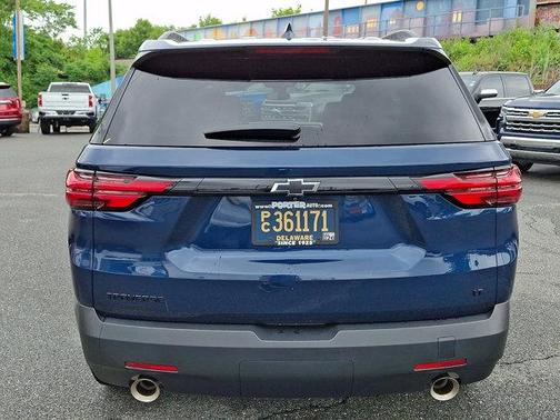 Northsky Blue Metallic 2023 Chevrolet Traverse LT Cloth