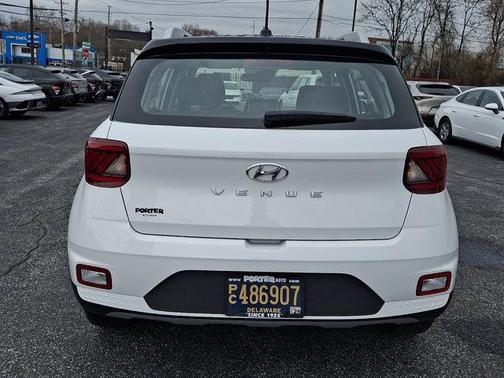 2023 Hyundai VENUE Limited