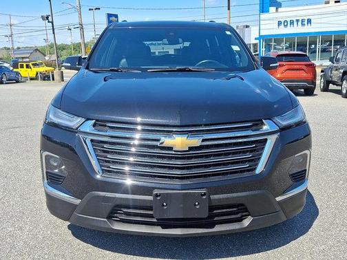 2022 Chevrolet Traverse LT Leather