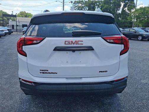 2020 GMC Terrain SLE