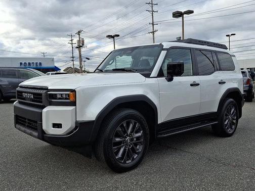 2025 Toyota Land Cruiser Base