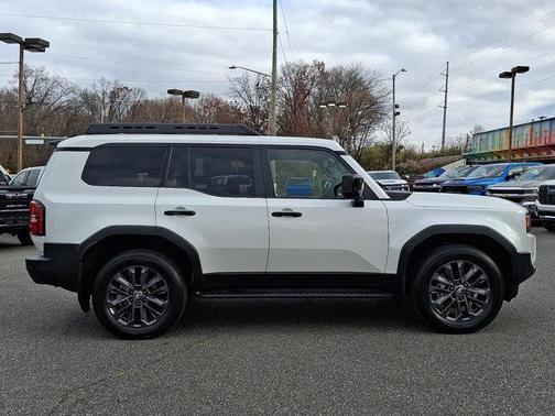 2025 Toyota Land Cruiser Base