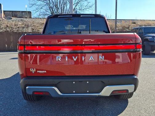 Red Canyon 2022 Rivian R1T Adventure Package