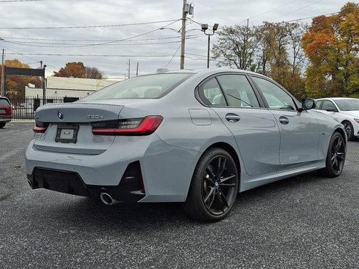 2023 BMW 330e xDrive