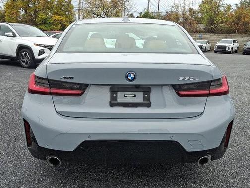 2023 BMW 330e xDrive