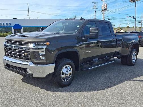 Greenstone 2022 Chevrolet Silverado 3500 LT