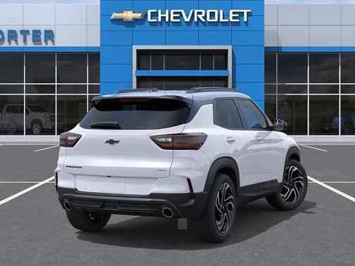 Iridescent Pearl Tricoat 2026 Chevrolet Trailblazer RS