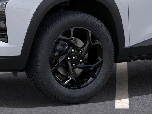 Summit White 2026 Chevrolet Trax LT