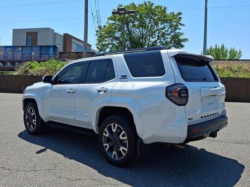 Wind Chill Pearl 2025 Toyota 4Runner TRD Off Road