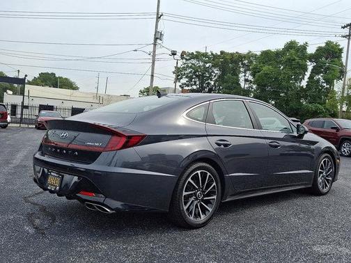 2021 Hyundai SONATA Limited